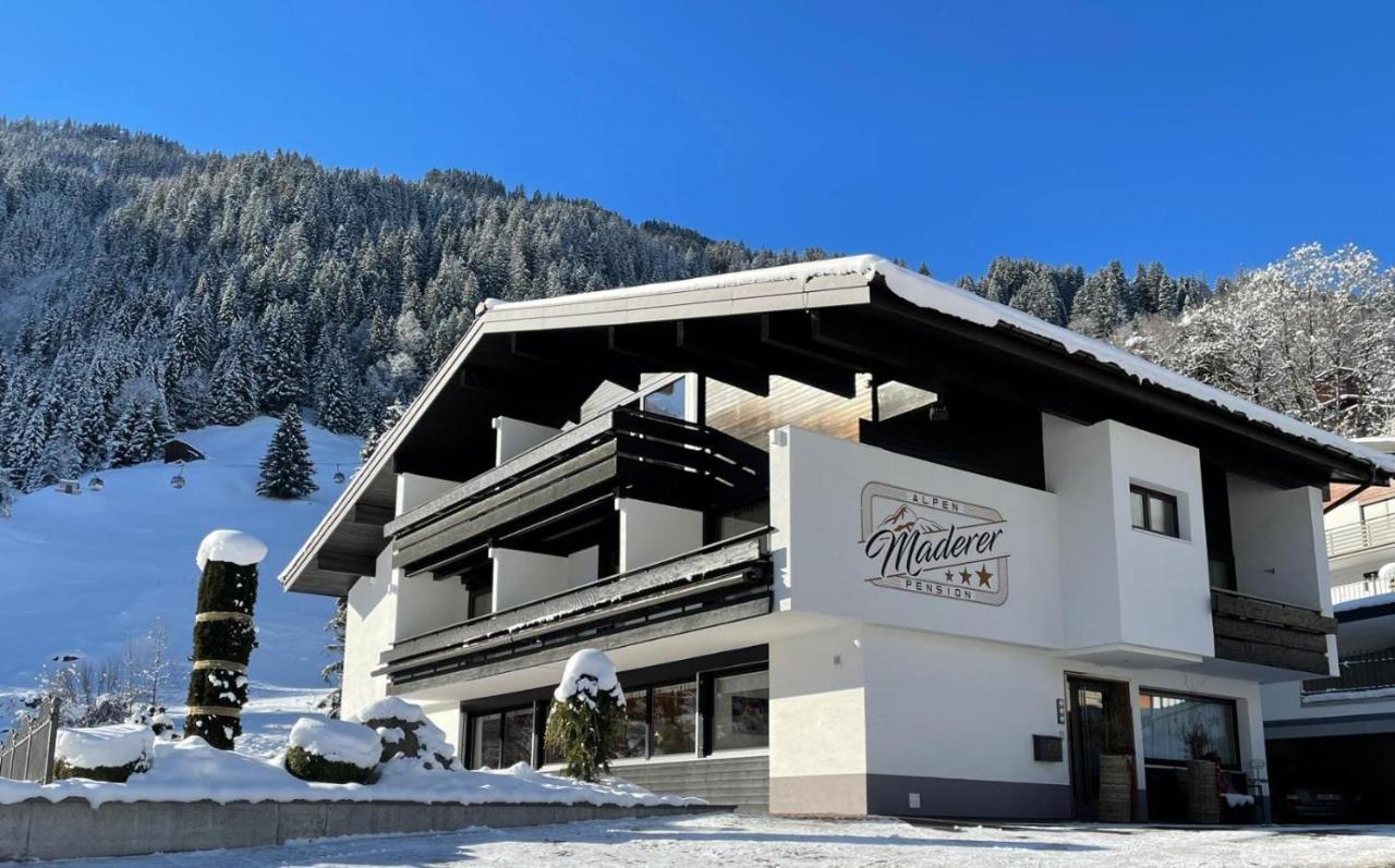 Alpenpension Maderer ガシュルン エクステリア 写真